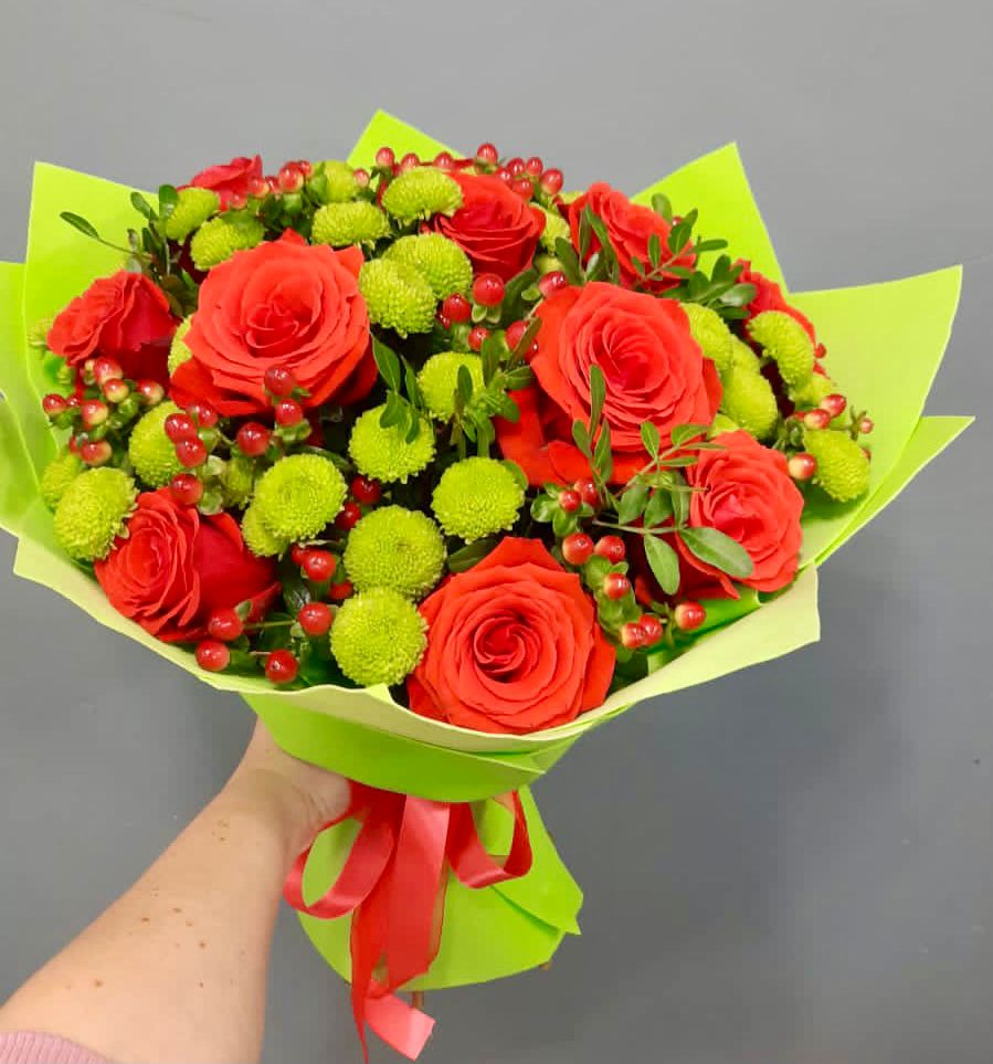 Букет цветов из: Хризантемы и Розы в Табунах