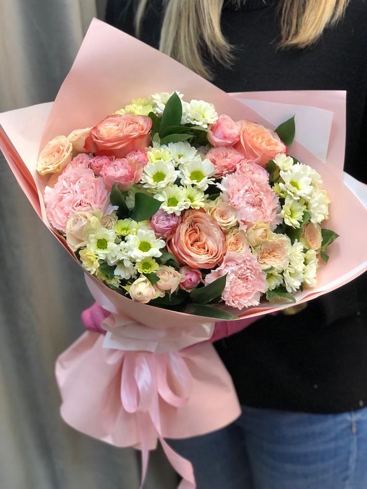 Букет цветов из: Гвоздики, Розы и Хризантемы в Табунах