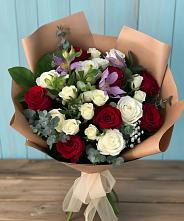 Букет цветов из:  Розы и Альстромерии #REPLACE_PRED# Табунах