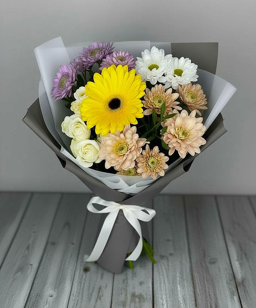 Букет цветов из: Розы, Герберы и Хризантемы в Табунах