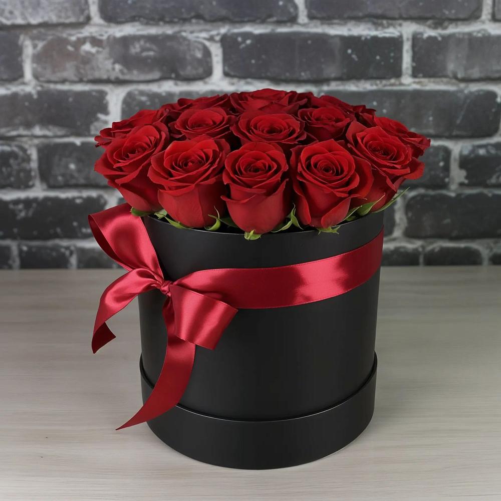 Цветочная композиция из Розы в шляпной коробке в Табунах